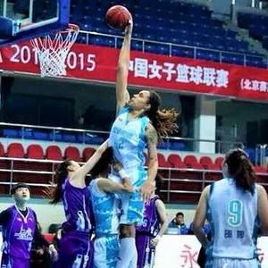 Meet your Posher, Kika jacira